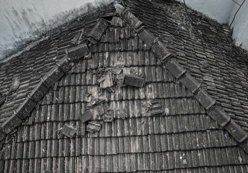 The Dangers of Roof Collapse: An Expert's Guide